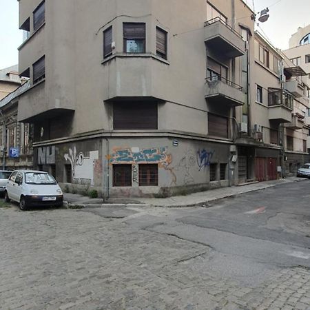Elegant Apartment Near Rosetti Square Bukares Bagian luar foto