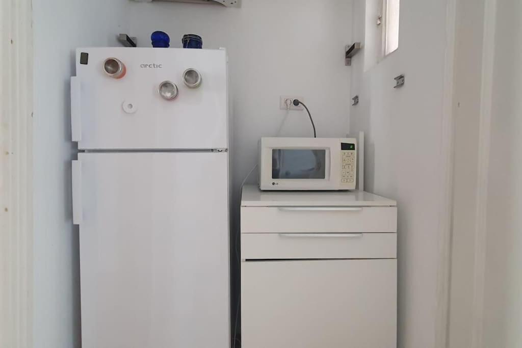 Elegant Apartment Near Rosetti Square Bukares Bagian luar foto