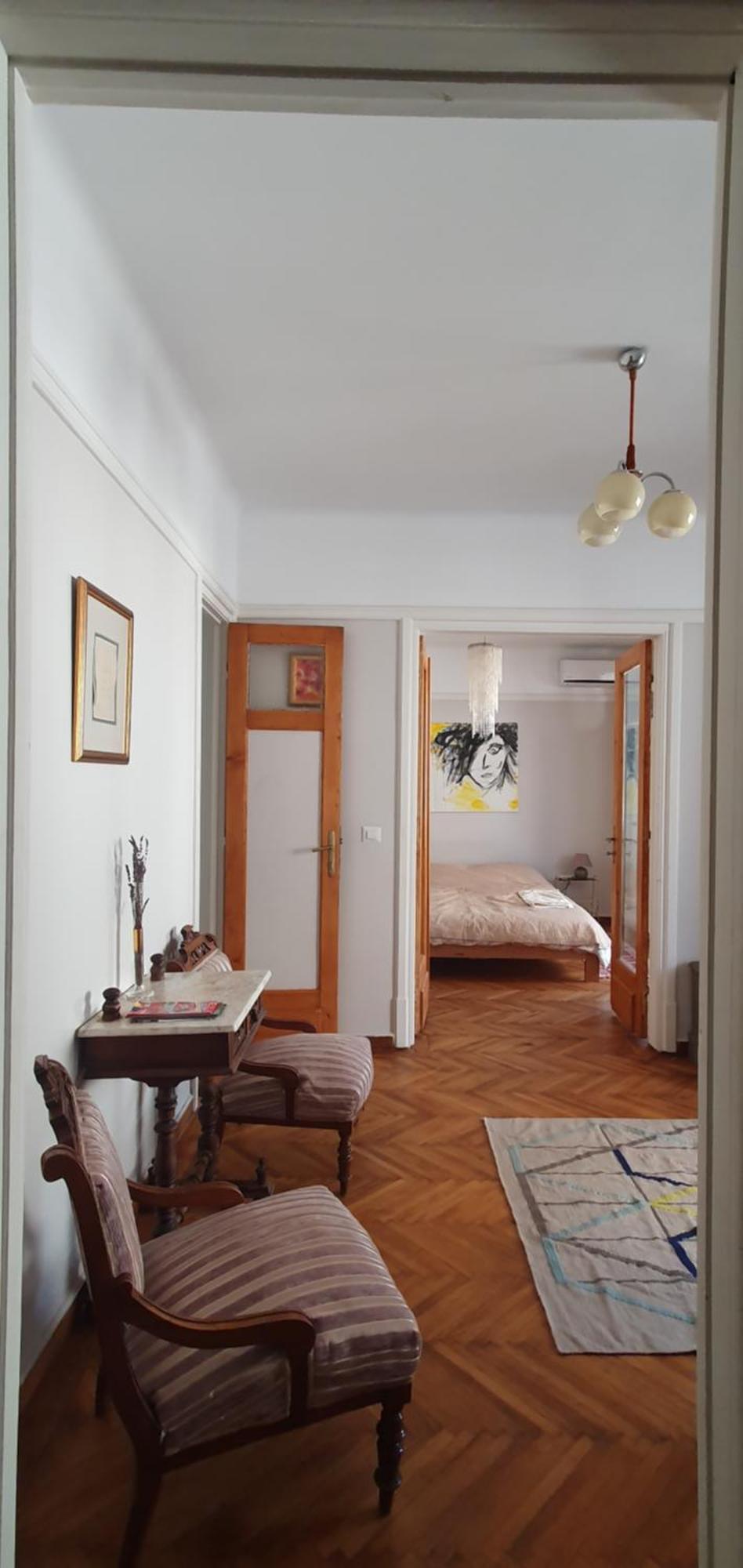 Elegant Apartment Near Rosetti Square Bukares Bagian luar foto
